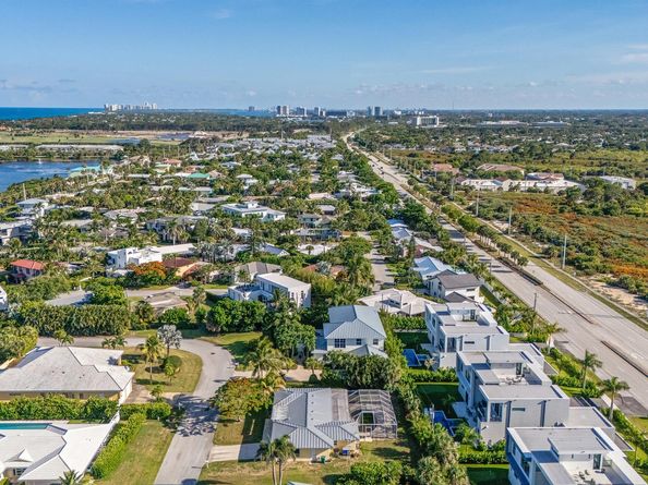 461 Apollo Drive, Juno Beach FL 33408