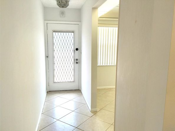 2403 Antigua Cir E3, Coconut Creek FL 33066