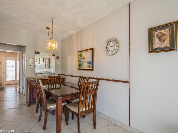 1050 SW 11th St 4, Hallandale Beach FL 33009