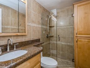 1050 SW 11th St 4, Hallandale Beach FL 33009