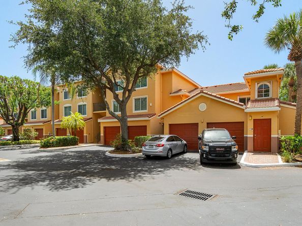 700 Scotia 205 Drive 205, Hypoluxo FL 33462