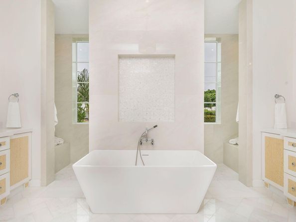 369 Avila Road, West Palm Beach FL 33405