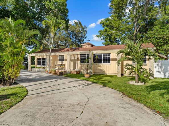 918 Grace Avenue, Lake Worth FL 33461