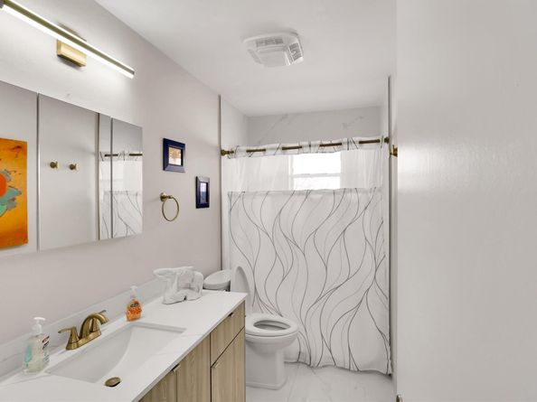 1904 SW 17th Ave, Boynton Beach FL 33426