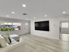 1904 SW 17th Ave, Boynton Beach FL 33426