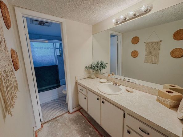 8842 W Mcnab Rd 303, Tamarac FL 33321