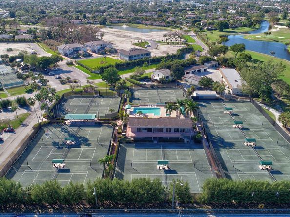 8536 Casa Del Lago 49 B, Boca Raton FL 33433