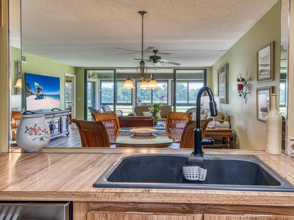 11186 Green Lake Drive 202, Boynton Beach FL 33437