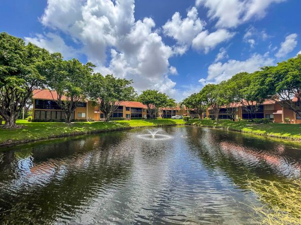 11186 Green Lake Drive 202, Boynton Beach FL 33437