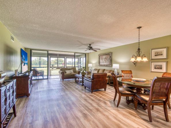 11186 Green Lake Drive 202, Boynton Beach FL 33437