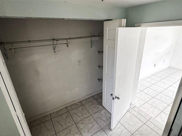 1048 SW 1, Pompano Beach FL 33060