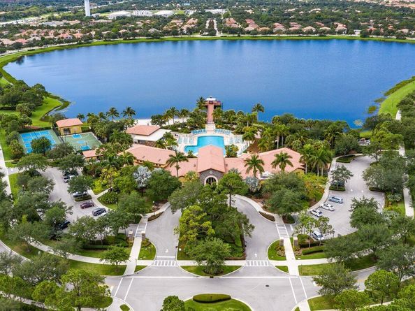 62 Stoney Drive, Palm Beach Gardens FL 33410