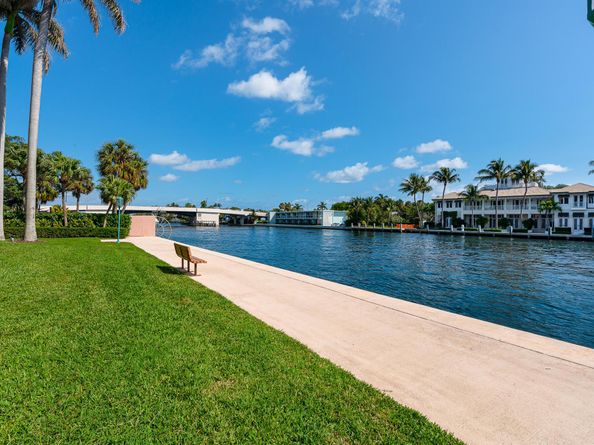 120 SE 5th Avenue Ph22, Boca Raton FL 33432