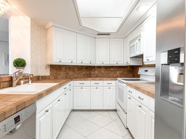 120 SE 5th Avenue Ph22, Boca Raton FL 33432