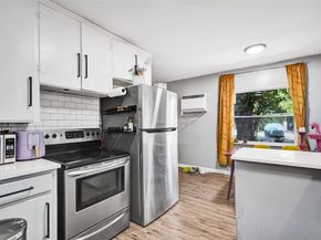 130 Akron St, Lake Worth Beach FL 33461