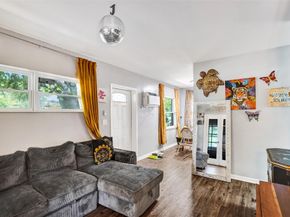 130 Akron St, Lake Worth Beach FL 33461