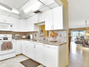 3202 Portofino Pt B2, Coconut Creek FL 33066