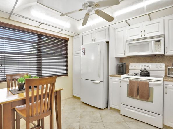 3202 Portofino Pt B2, Coconut Creek FL 33066