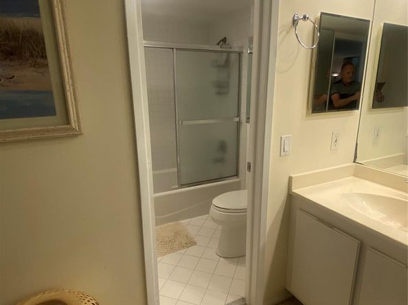 4007 N Cypress Dr 102, Pompano Beach FL 33069
