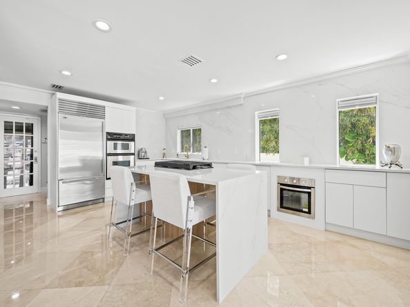 2411 Desota Dr, Fort Lauderdale FL 33301