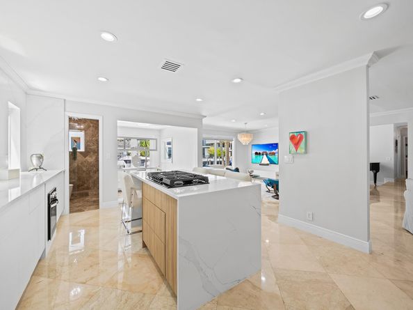 2411 Desota Dr, Fort Lauderdale FL 33301
