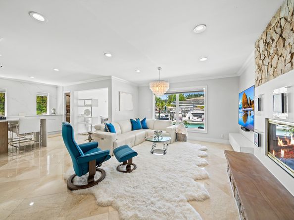 2411 Desota Dr, Fort Lauderdale FL 33301
