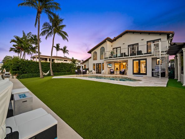2411 Desota Dr, Fort Lauderdale FL 33301