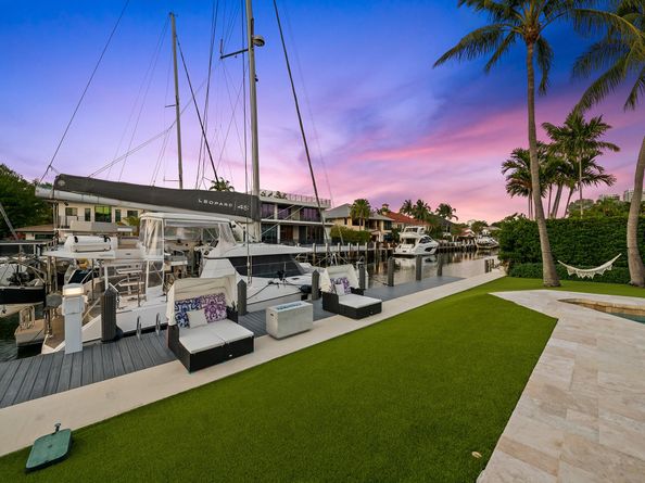 2411 Desota Dr, Fort Lauderdale FL 33301