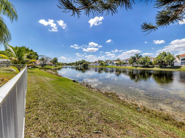 3091 Bayberry Way, Margate FL 33063
