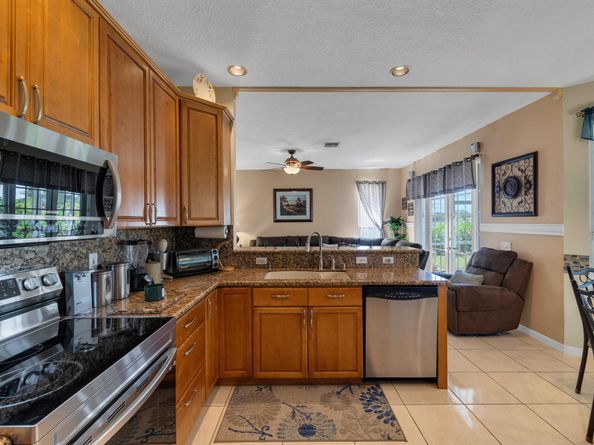 3091 Bayberry Way, Margate FL 33063