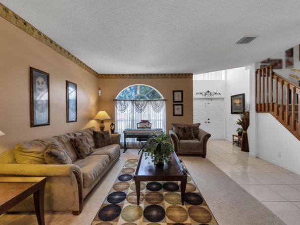 3091 Bayberry Way, Margate FL 33063