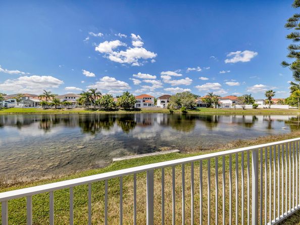 3091 Bayberry Way, Margate FL 33063