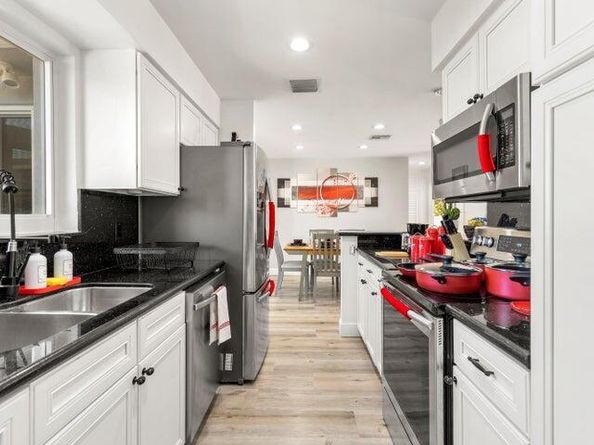 921 SE 13th Court, Deerfield Beach FL 33441
