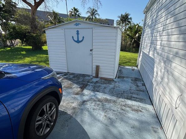 5381 SW 35th Street, Davie FL 33314