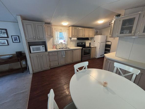 5381 SW 35th Street, Davie FL 33314