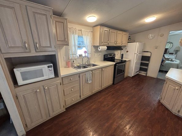 5381 SW 35th Street, Davie FL 33314