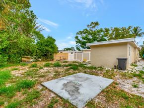 125 E Hart Street, Lantana FL 33462