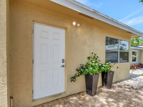 125 E Hart Street, Lantana FL 33462
