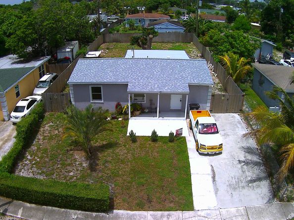 1413 S C Terrace Terrace S, Lake Worth Beach FL 33460