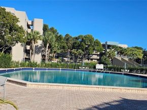 1001 Colony Point Cir 305, Pembroke Pines FL 33026