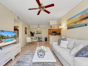9857 Baywinds Drive 9302, West Palm Beach FL 33411