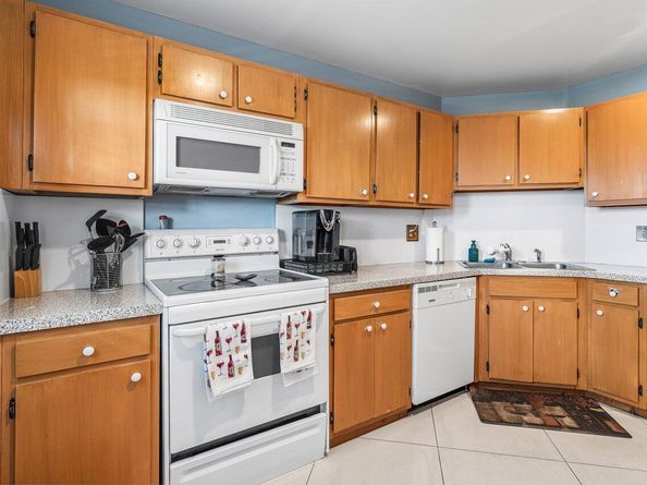 9101 W Sample Road 805, Coral Springs FL 33065