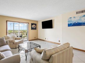 9101 W Sample Road 805, Coral Springs FL 33065