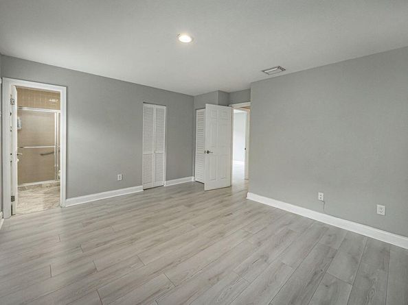 6247 Red Cedar Circle, Greenacres FL 33463