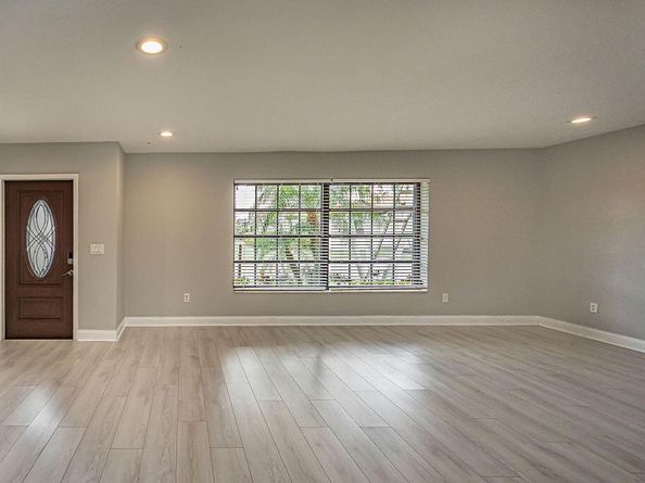 6247 Red Cedar Circle, Greenacres FL 33463