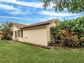 6247 Red Cedar Circle, Greenacres FL 33463