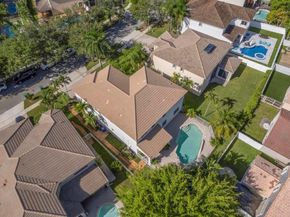 2028 SW 176th Ter, Miramar FL 33029