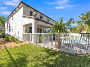 2028 SW 176th Ter, Miramar FL 33029