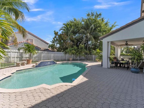 2028 SW 176th Ter, Miramar FL 33029