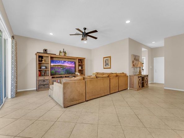 2028 SW 176th Ter, Miramar FL 33029